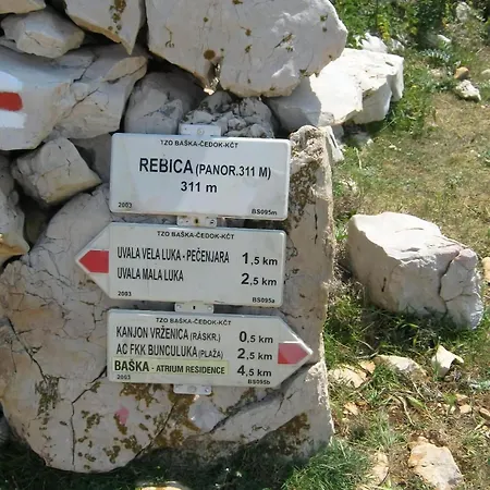 Apartament In Einem Traditionellen Steinhaus, In Baška