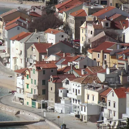 Apartament In Einem Traditionellen Steinhaus, In